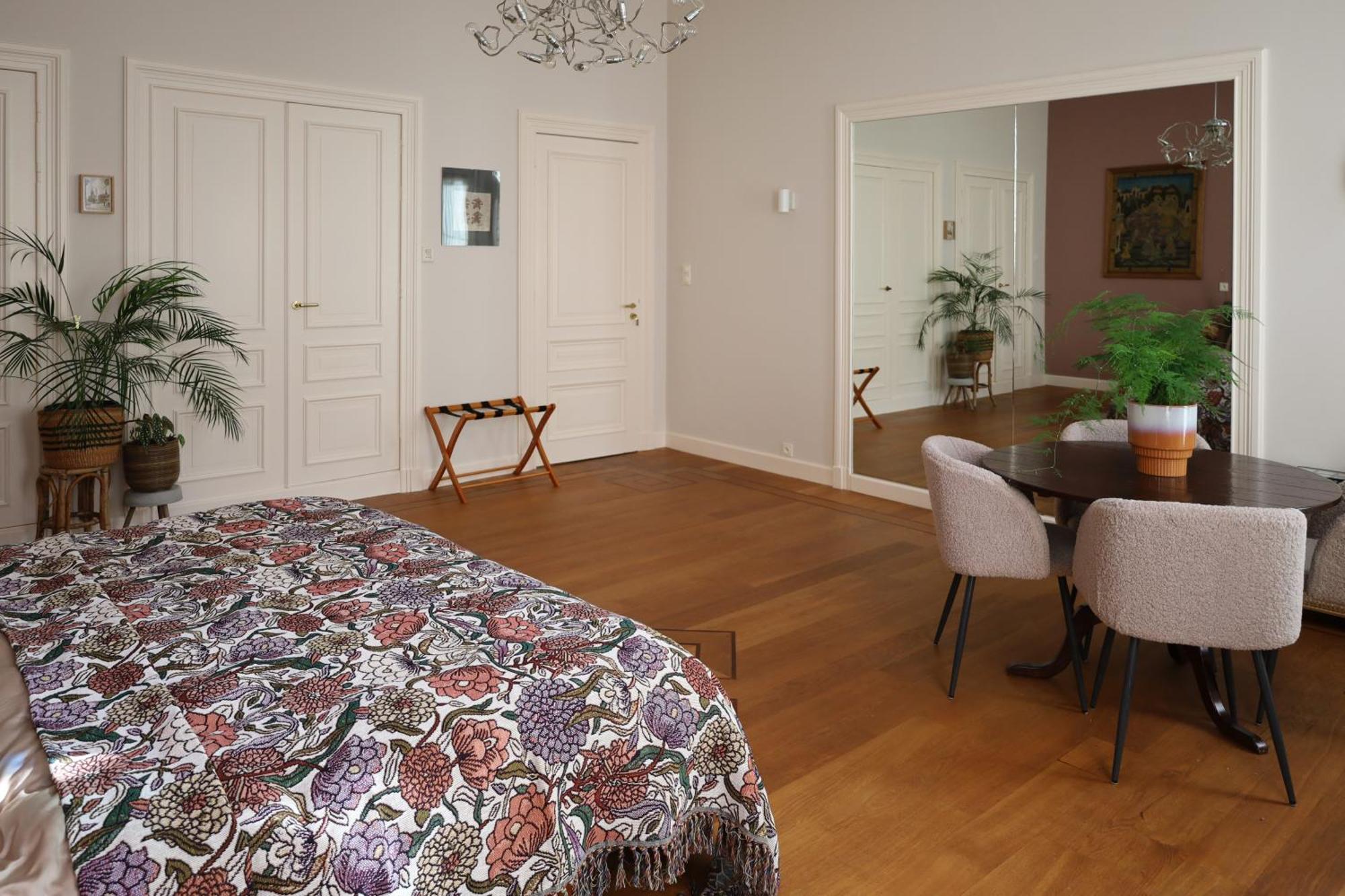 Bij Joseph Bed & Breakfast 's-Hertogenbosch  ภายนอก รูปภาพ